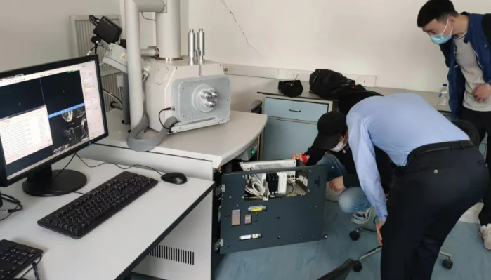 大連天億實驗室搬遷儀器測試 大連天億實驗室搬遷儀器測試